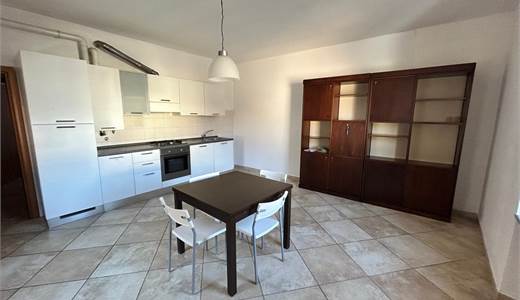 TAINO - BILOCALE IN CENTRO AFFITTASI