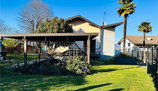 RANCO - AFFITTASI VILLA VISTA LAGO